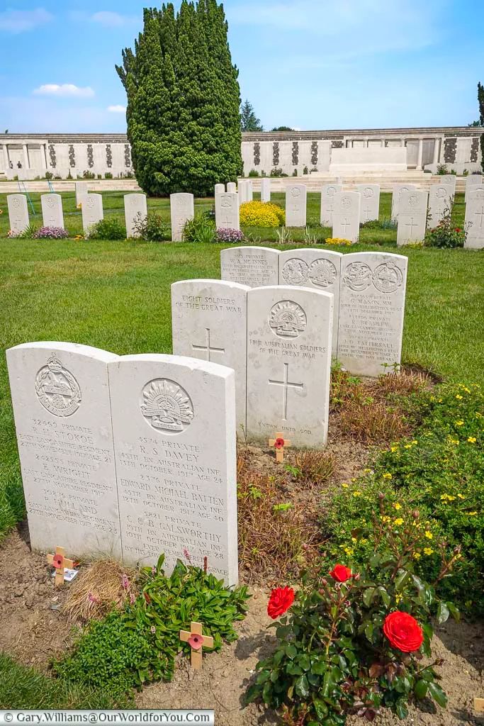 OurWorldforYou's tweet photo. On this day in 1917, the Imperial War Graves Commission was established; we now know it as the Commonwealth War Graves Commission @CWGC. What fantastic work they do, and Tyne Cot is just so touching #LestWeForget @visitflanders #visitflanders
https://t.co/z6VeubpKjq https://t.co/6HD8iSwgpA