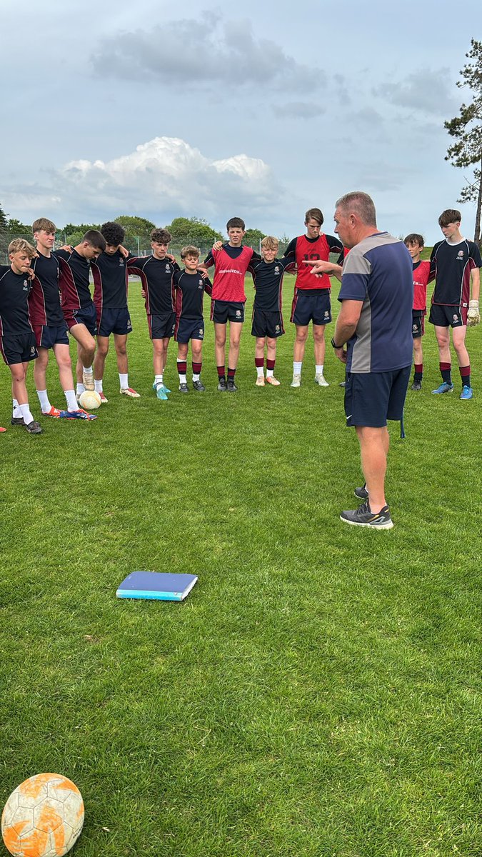 24 hours until <a href="/TruroSchool/">Truro School</a> football play in the <a href="/SchoolsFootball/">English Schools' Football Association</a> National U14 Final <a href="/WBA/">West Bromwich Albion</a> <a href="/cornwallfa/">Cornwall FA</a> <a href="/CornwallSport/">BBC Sport Cornwall</a> <a href="/Cornishfootball/">Dave Deacon</a> #history