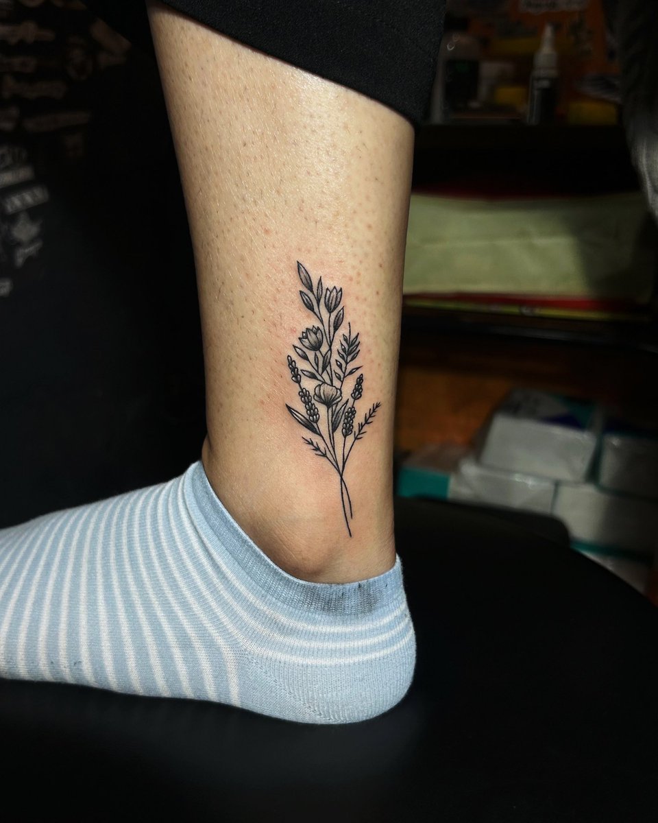 Artist Swami Sharan tweet media