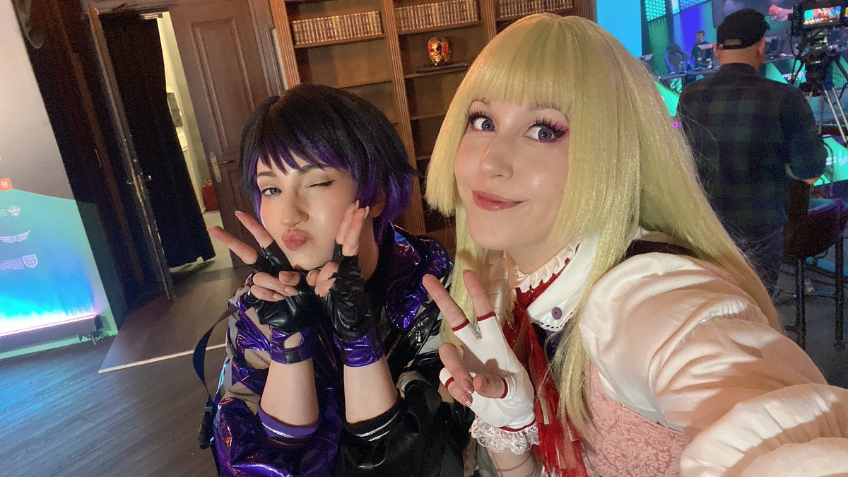 💜￼ (◕‿◕) 🩷