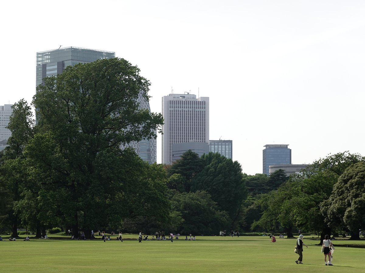 新宿御苑 は、76年前の今日――1949(昭和24)年5月21日に #国民公園