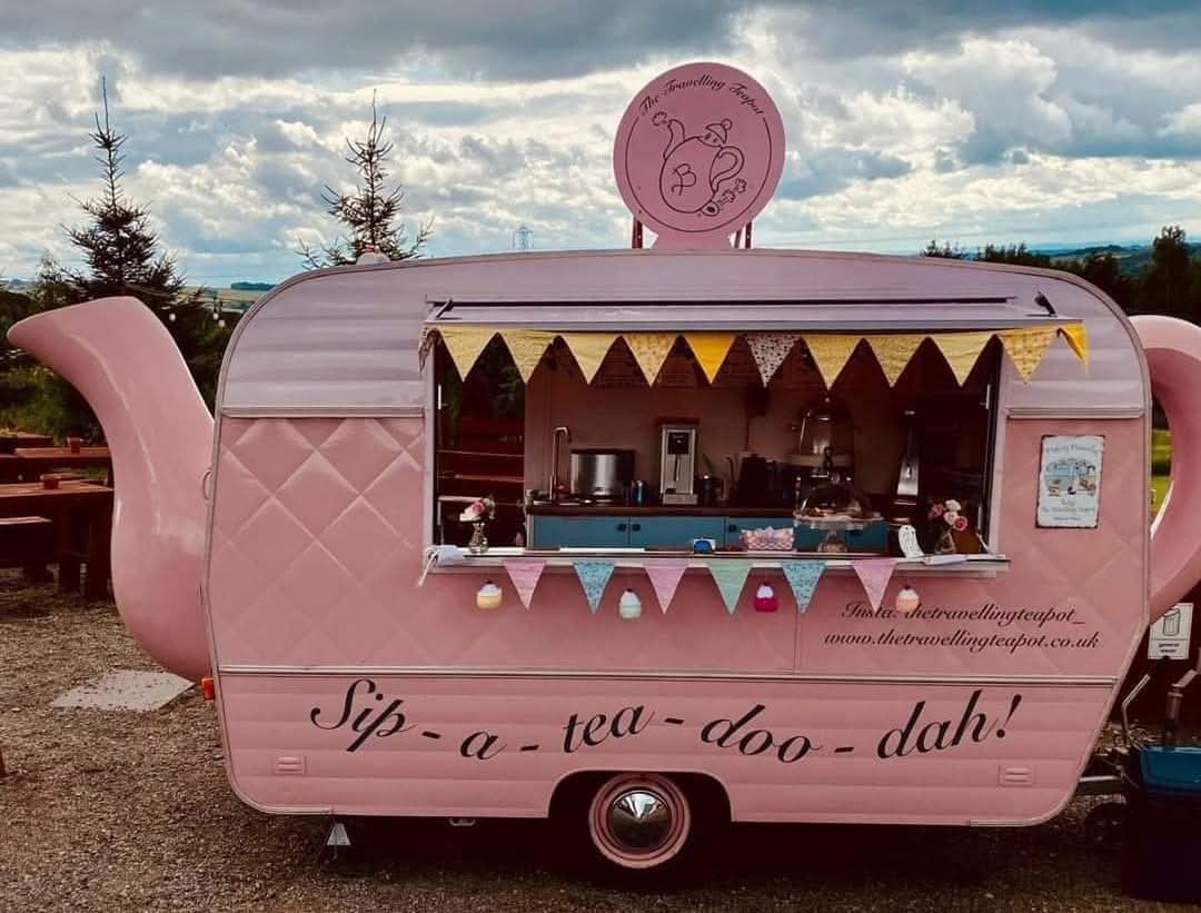 TheEnglishCarav's tweet photo. Its International Tea Day!
"Life is brew-tea-ful with a cup of tea."
#internationteaday #tea #teatime #caravan https://t.co/PaQXZXkacl