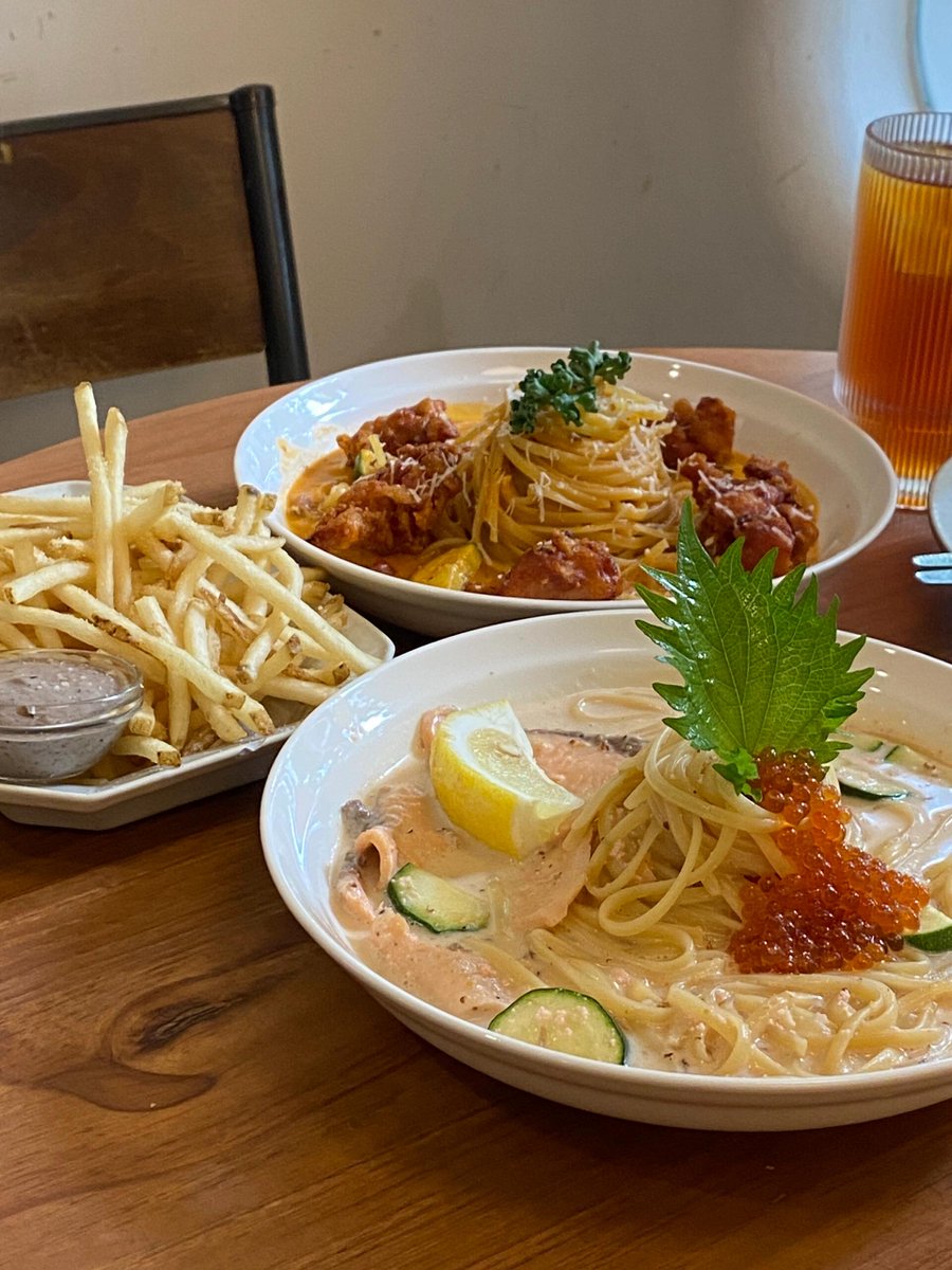 asmarabar33's tweet photo. 高雄で行列ができるパスタのお店
#排隊美食
#義大利麵 https://t.co/gM4iZEMn1f