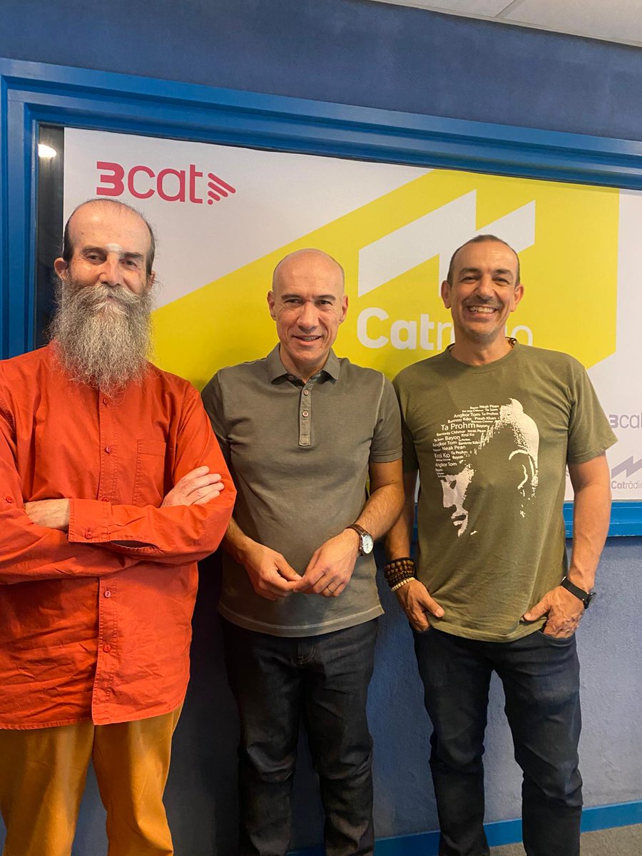 L'Ofici de Viure (@loficideviure) on Twitter photo Formes de meditar. SĂłn les que proposen a <a href="/gaspahernandez/">Gaspar HernĂ ndez</a> , <a href="/AlexisRacionero/">AlexisRacionero</a> (que n'ha escrit el llibre "Sendas de meditaciĂłn") i Swami Satyananda Saraswati. TambĂŠ amb la mestra zen <a href="/bertamenesesrod/">berta meneses rodrig</a> . Dissabte, 7 de juny, en exclusiva pel web de <a href="/CatalunyaRadio/">Catalunya RĂ dio</a> Formes de meditar. SĂłn les que proposen a <a href="/gaspahernandez/">Gaspar HernĂ ndez</a> , <a href="/AlexisRacionero/">AlexisRacionero</a> (que n'ha escrit el llibre "Sendas de meditaciĂłn") i Swami Satyananda Saraswati. TambĂŠ amb la mestra zen <a href="/bertamenesesrod/">berta meneses rodrig</a> . Dissabte, 7 de juny, en exclusiva pel web de <a href="/CatalunyaRadio/">Catalunya RĂ dio</a>