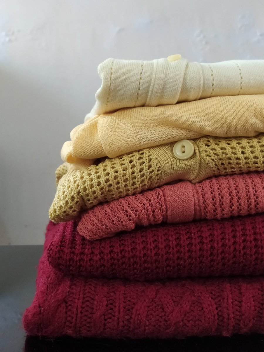 audijual's tweet photo. Halloww yang suka earthtone, perabu - abuan, biru, maroon, dan warna warna manis, MERAPATTTT!! 

Ada cardi rajut, outer dan sweater rajut nihhh!💖 Masih ada yang brand jugaa, Uniqlo, H&amp;M dan GAP. Harganya start from 10k dan under 71k ajaa!✨ Bisa COD dan spaylater!✨ https://t.co/bIKNGxKKRN