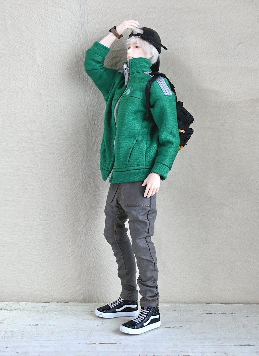 note更新しました 
note.com/junko0411 

まだジャージ作ってるよ、もう💦 
#オビツ30 
#六分の一男子図鑑ナイン 
#DS75