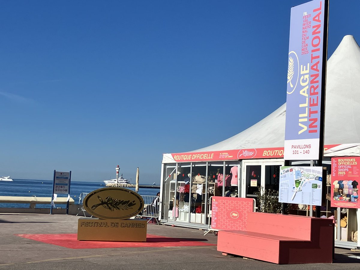 Il est 8h30 <a href="/villedecannes/">Cannes</a>  s éveille avec quelques courageux 

Et le business as usual continue   

   Avec des visioconf en mode nomade #5G