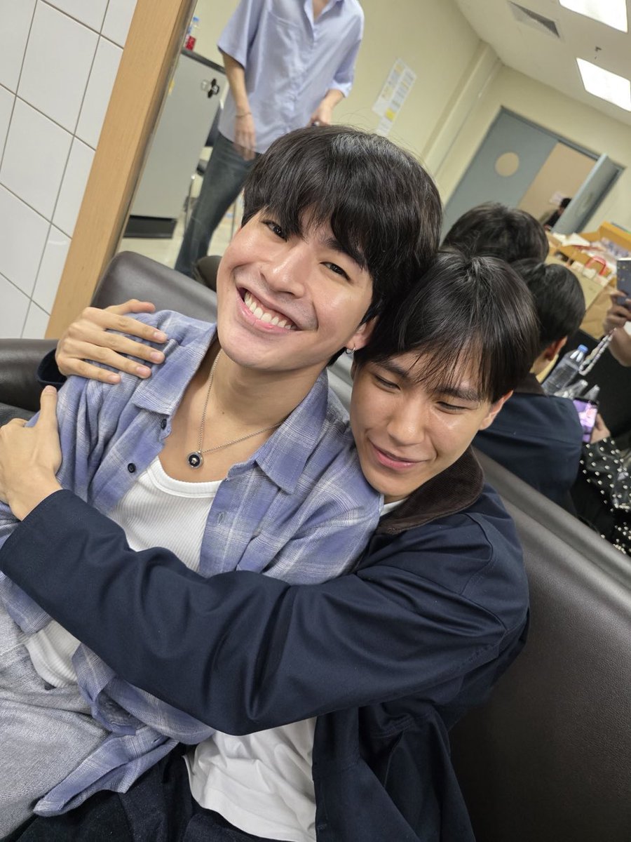 tinnisasimp's tweet photo. juniormark and markohm gone wrong 😭😭

#JuniorMark #markohm https://t.co/85skPADpNo