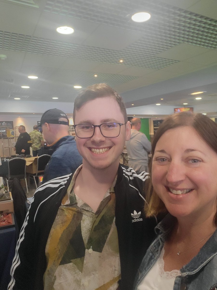 mrsthamilton's tweet photo. @HT_HolyFamily Today marks Luke's last day at uni, he did it. Studying English and creative writing. He's smashed it. I'm so proud. I have no idea what's next, but he's got this #Autism https://t.co/BpQT7NXb6P