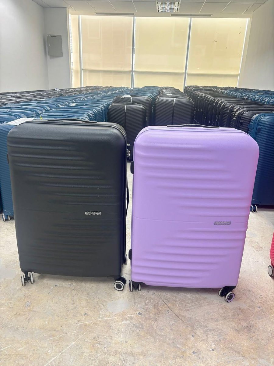juliet_devina's tweet photo. Samsonite &amp; American tourists lagi SALE GEDE”AN😍👊
Koper jadi 600rb aja 😩😭 WAKTU TERBATAS YA SAAT MASUK &amp; antrinya luar biasaa
Kapan lagi koper samsonite sale anjlok kyk begini🥹
Yg mau bs lgsg join grup di link bio yaa

https://t.co/tWbbz5s4UG https://t.co/ac8CTCodLM