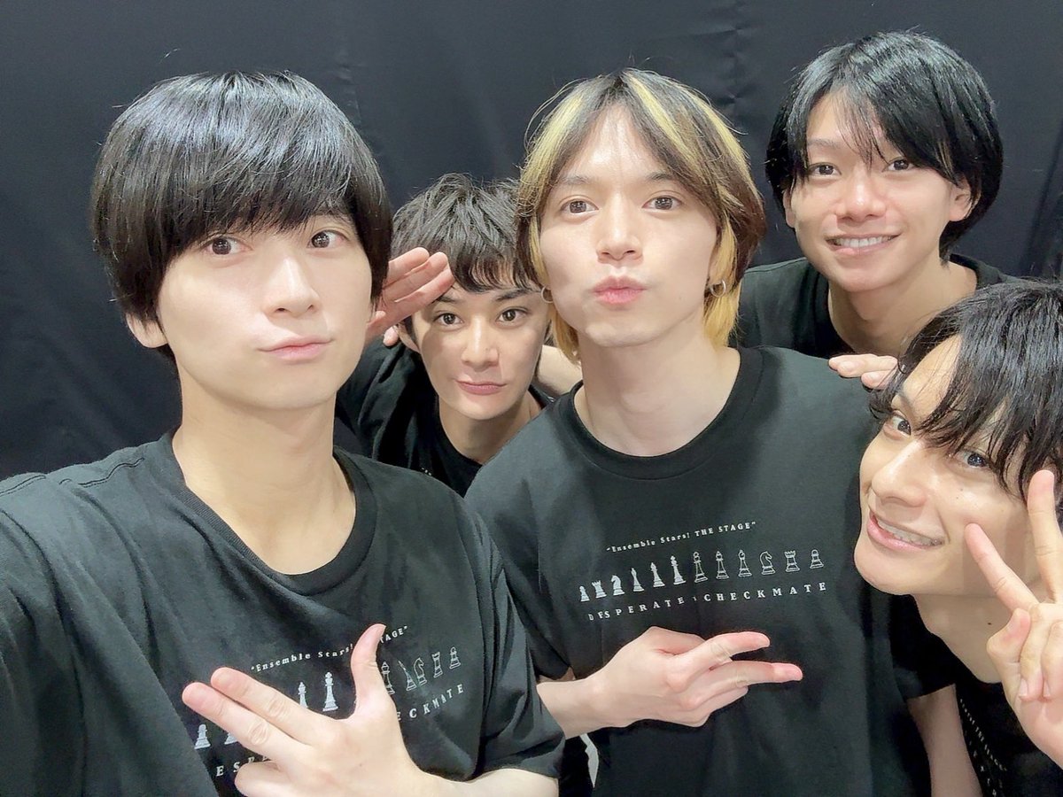 ara_mackey's tweet photo. Desperate Checkmate⚔️
稽古しゅーりょー！！

本番楽しみにしててね🎤
#あんステ https://t.co/bpeLMdHiIZ