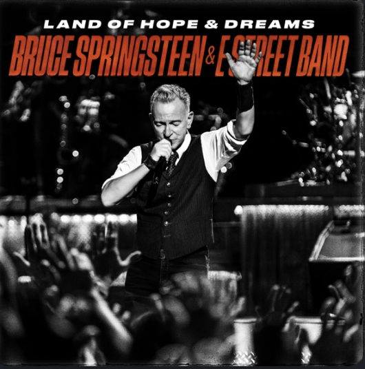 WilliamReymond's tweet photo. 🇺🇸 La réponse de Springsteen aux menaces et attaques  de Trump ?

Un mini EP  de 4 titres et leurs présentations où Bruce détaille la dérive autocratique de Trump et la chute de la démocratie US.

Puisqu'il FAUT résister, le tout est disponible GRATUITEMENT sur toutes les plateformes musiques. 

Rock the democracy!!!