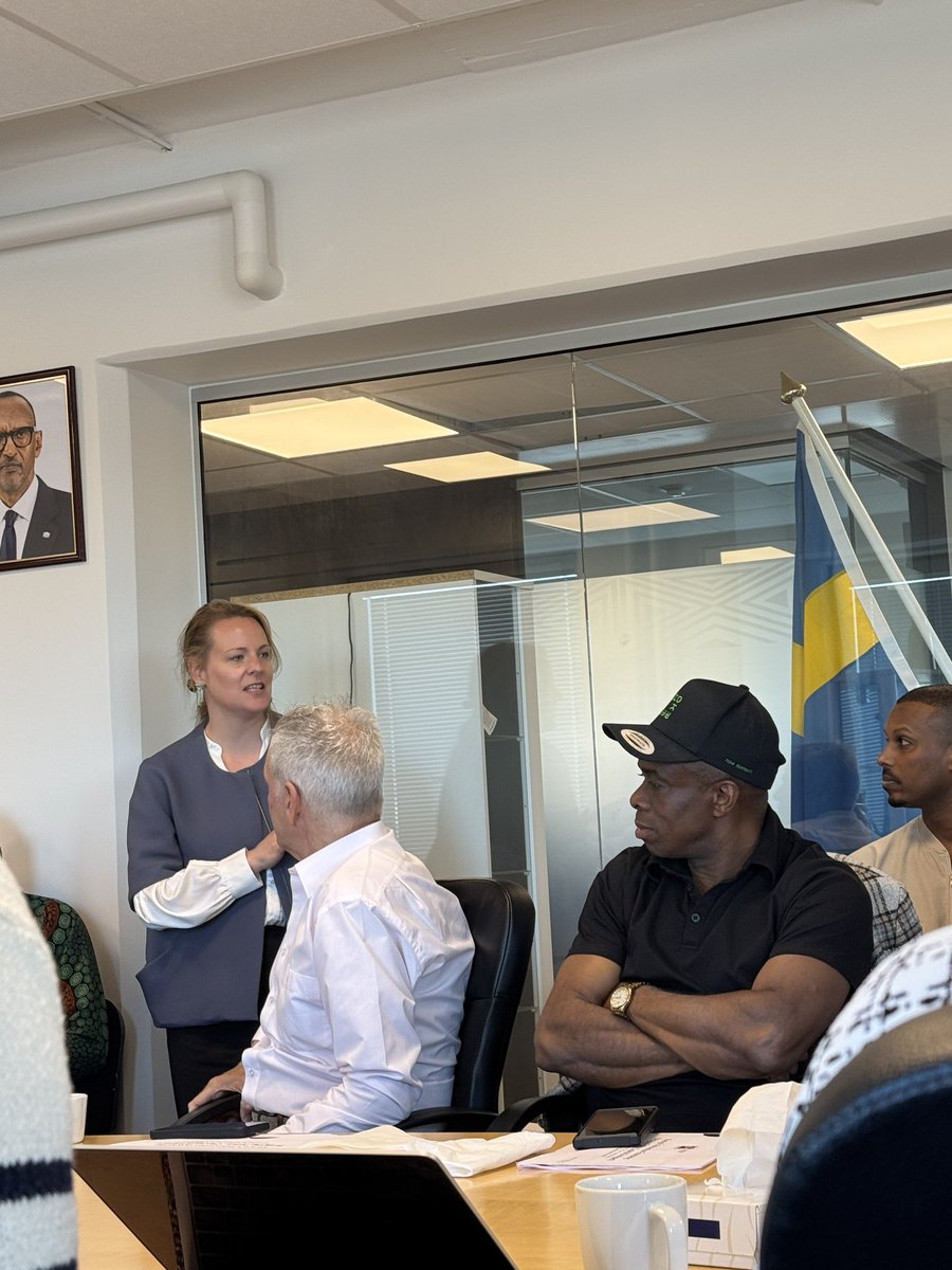 Rwanda in Sweden 🇸🇪🇳🇴🇮🇸🇫🇮🇩🇰 (@rwandainsweden) on Twitter photo The embassy, alongside the Embassy of Kenya and Remode hosted the Stockholm Edition of the #EastAfricaInvestorTour at the Embassy of Rwanda. The event convened <a href="/SweMFA/">Swedish Ministry for Foreign Affairs</a>, @businesssweden, Norrsken, diaspora entrepreneurs & Nordic investors exploring scalable opportunities in The embassy, alongside the Embassy of Kenya and Remode hosted the Stockholm Edition of the #EastAfricaInvestorTour at the Embassy of Rwanda. The event convened <a href="/SweMFA/">Swedish Ministry for Foreign Affairs</a>, @businesssweden, Norrsken, diaspora entrepreneurs & Nordic investors exploring scalable opportunities in
