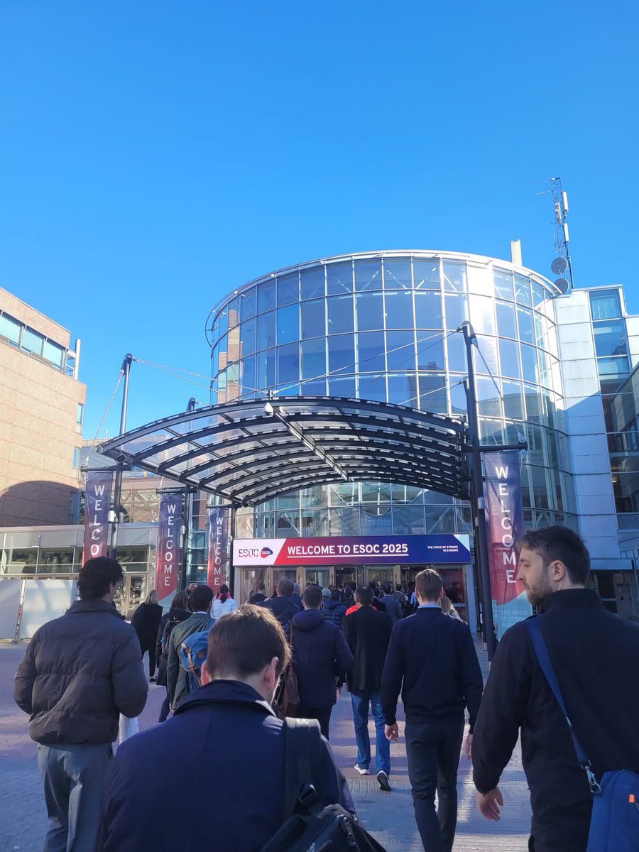 AUASResearch's tweet image. Helsinki welcomed us with a great weather and we look forward to seeing you all at the #ESOC2025
