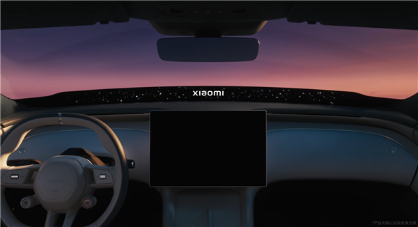 shanghaidaily's tweet photo. #Xiaomi will launch its first #SUV model, the #YU7, tomorrow. Today, it unveiled a new color for the YU7—Emerald Green, and released a video showcasing the brand-new panoramic display visual interaction system used in the YU7, namely "Xiaomi #HyperVision." #EV #ChinaEV #XiaomiYU7 https://t.co/gNcCczBdcY