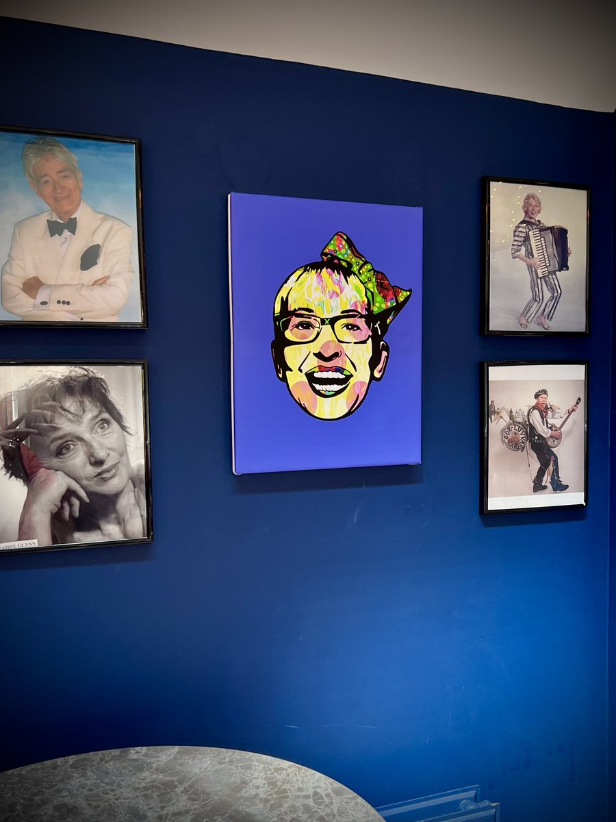 Today Su was presented with this beautiful portrait by London artist and Soho legend David Hodge (Dusty O). The canvas is now hanging in the CAA where Su is President.