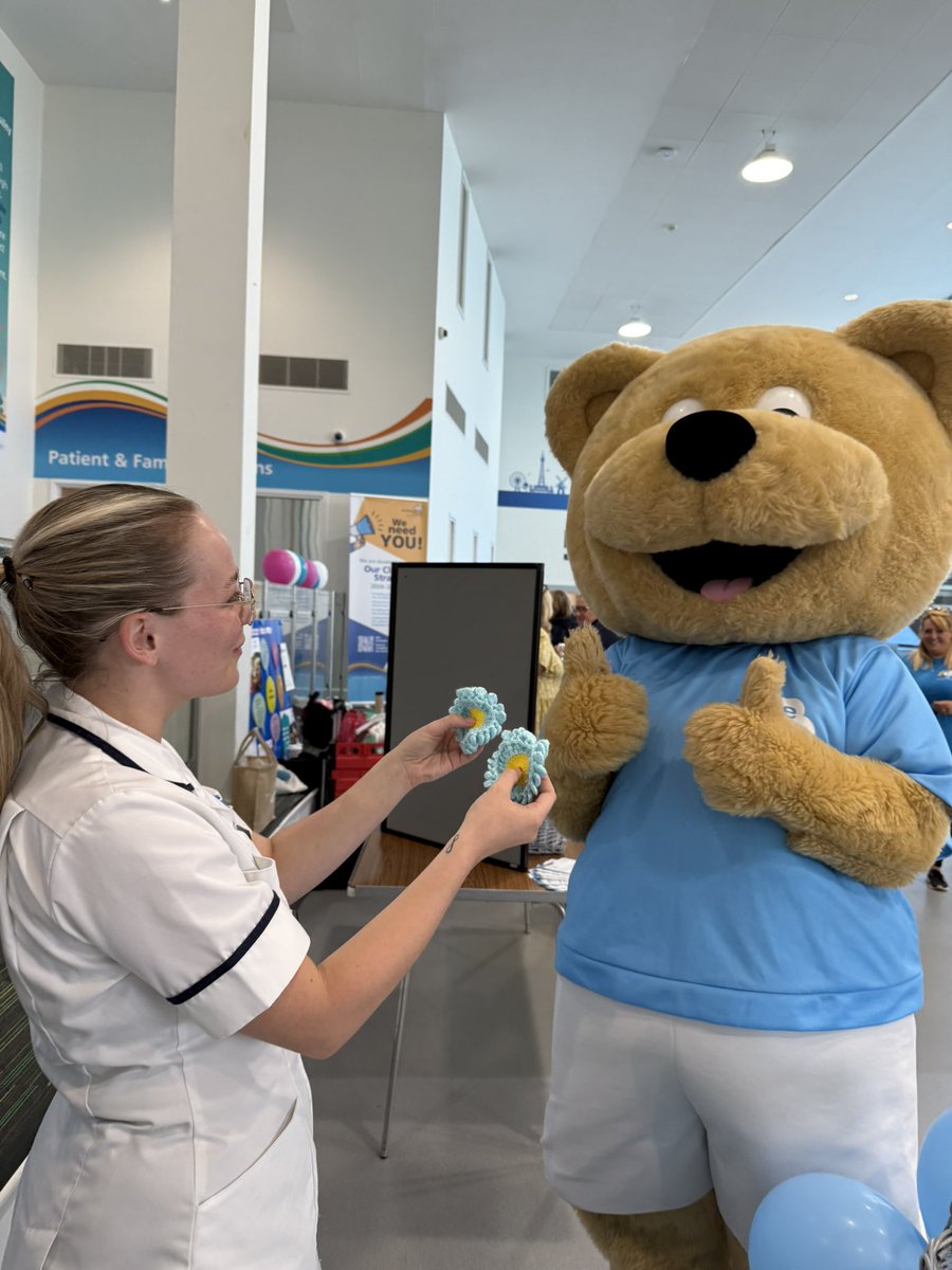 Blue Skies Hospitals Fund (@blueskiesfund) on Twitter photo Bobby Bear has had a great time getting involved with #DementiaActionWeek at <a href="/BlackpoolHosp/">NHS Blackpool Teaching Hospitals ๐๐</a> he loved passing on the lovely #ForgetMeNot flowers you have been making ๐ Bobby Bear has had a great time getting involved with #DementiaActionWeek at <a href="/BlackpoolHosp/">NHS Blackpool Teaching Hospitals ๐๐</a> he loved passing on the lovely #ForgetMeNot flowers you have been making ๐