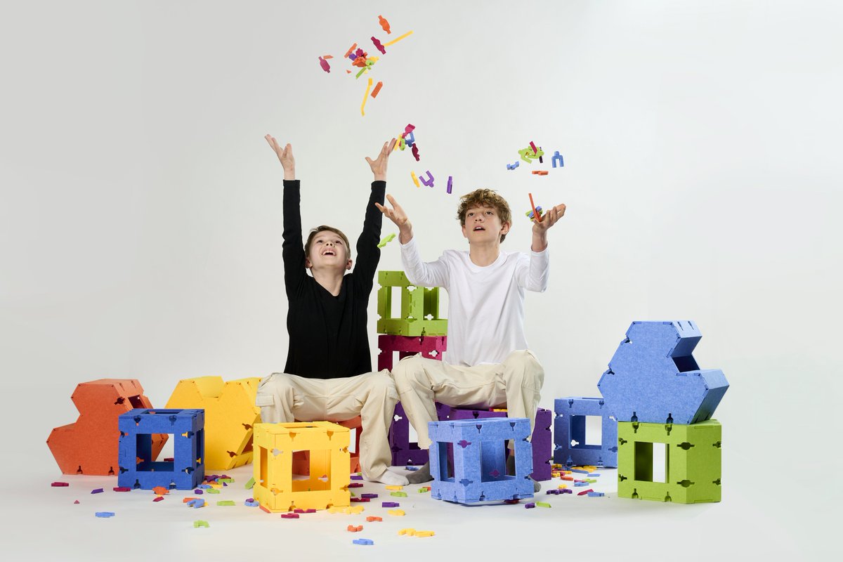 Noa Haim (@noahaim) on Twitter photo Did you know each PET Felt panel uses 40–70 recycled plastic bottles?
MUDAM GO! made from these panels, designed for the 2020 Charlotte Posenenske exhibit at <a href="/mudamlux/">MUDAM Luxembourg</a>
Big thanks to Aldwin van Krimpen & kids, AKOpanel & Antonio Saorin! 🙏
#SustainableDesign #CircularDesign Did you know each PET Felt panel uses 40–70 recycled plastic bottles?
MUDAM GO! made from these panels, designed for the 2020 Charlotte Posenenske exhibit at <a href="/mudamlux/">MUDAM Luxembourg</a>
Big thanks to Aldwin van Krimpen & kids, AKOpanel & Antonio Saorin! 🙏
#SustainableDesign #CircularDesign