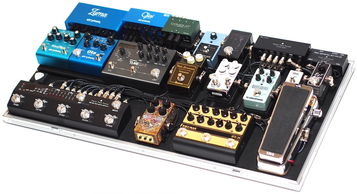 タクミ tweet media