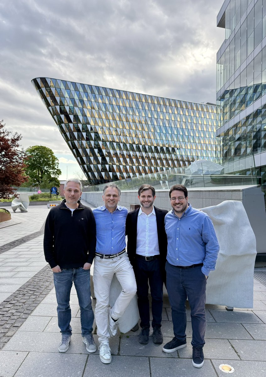 PTarantinoMD's tweet photo. So grateful with the @karolinskainst Breast Onc team for the warm welcome and tour of this impressive institution. The seamless way you bridge clinical and translational oncology is remarkable. Looking forward to many potential collaborations to end breast cancer! https://t.co/CgPahP7Gt3