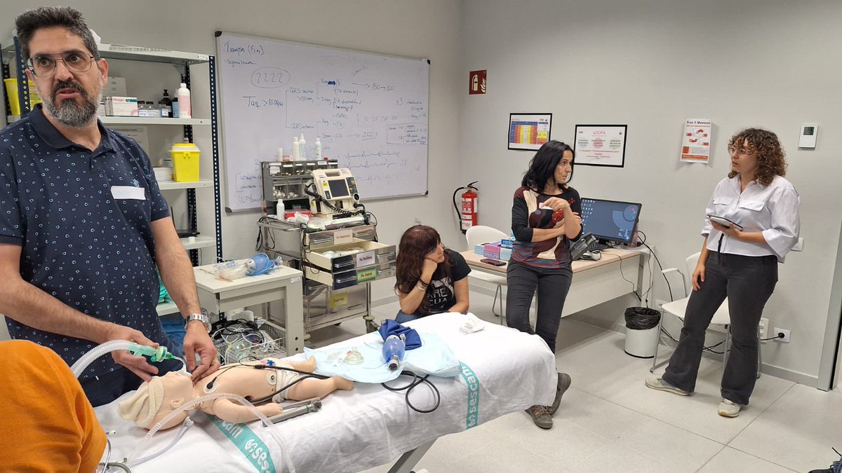 Unidad Simulacion Clinica HUT tweet media