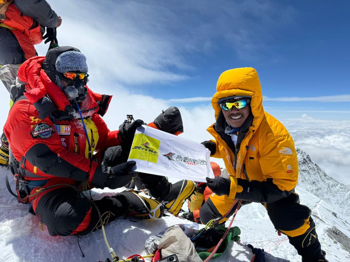 Scaling New Heights Literally On May 18, 2025, the JK Tyre flag was proudly unfurled atop Mount Everest by legendary mountaineer Phurba Tenjing Sherpa. https t.co 9X7bwYtRVA Scaling New Heights Literally On May 18, 2025, the JK Tyre flag was proudly unfurled atop Mount Everest by legendary mou...