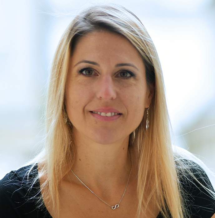 SE-Unsa (@se_unsa) on Twitter photo <a href="/EAM_seunsa/">Elisabeth Allain-Moreno</a> dans <a href="/le_Parisien/">Le Parisien</a> à propos de la création d’un statut de directeur d’école ⤵️
🗨️ « C’est trop généraliste ! Il serait impossible d’avoir un statut unique de directeur car toutes les écoles ne se ressemblent pas »
Lire l'article 👉 leparisien.fr/societe/ecole-… <a href="/EAM_seunsa/">Elisabeth Allain-Moreno</a> dans <a href="/le_Parisien/">Le Parisien</a> à propos de la création d’un statut de directeur d’école ⤵️
🗨️ « C’est trop généraliste ! Il serait impossible d’avoir un statut unique de directeur car toutes les écoles ne se ressemblent pas »
Lire l'article 👉 leparisien.fr/societe/ecole-…