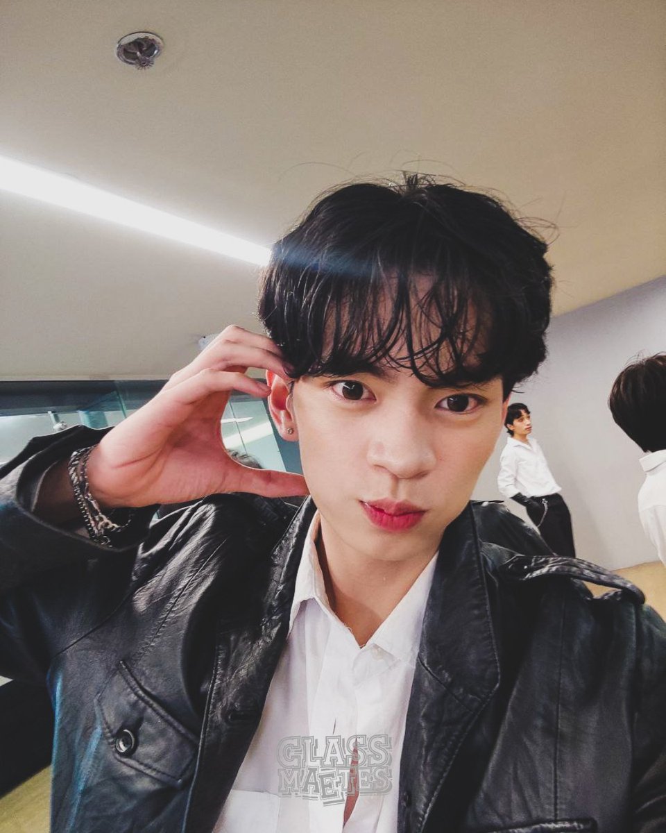 [#TRAINEEAE_HARVEY] ÆYUDA

We heard you, Classmaetes!

As we celebrate the 3rd Monthsary of Trainee AE and our fandom, Classmaetes 🫶

Here’s a little æyuda for all of you!
We love you just as much as you love our Trainee AE.

@traineeaeph
#TraineeAE