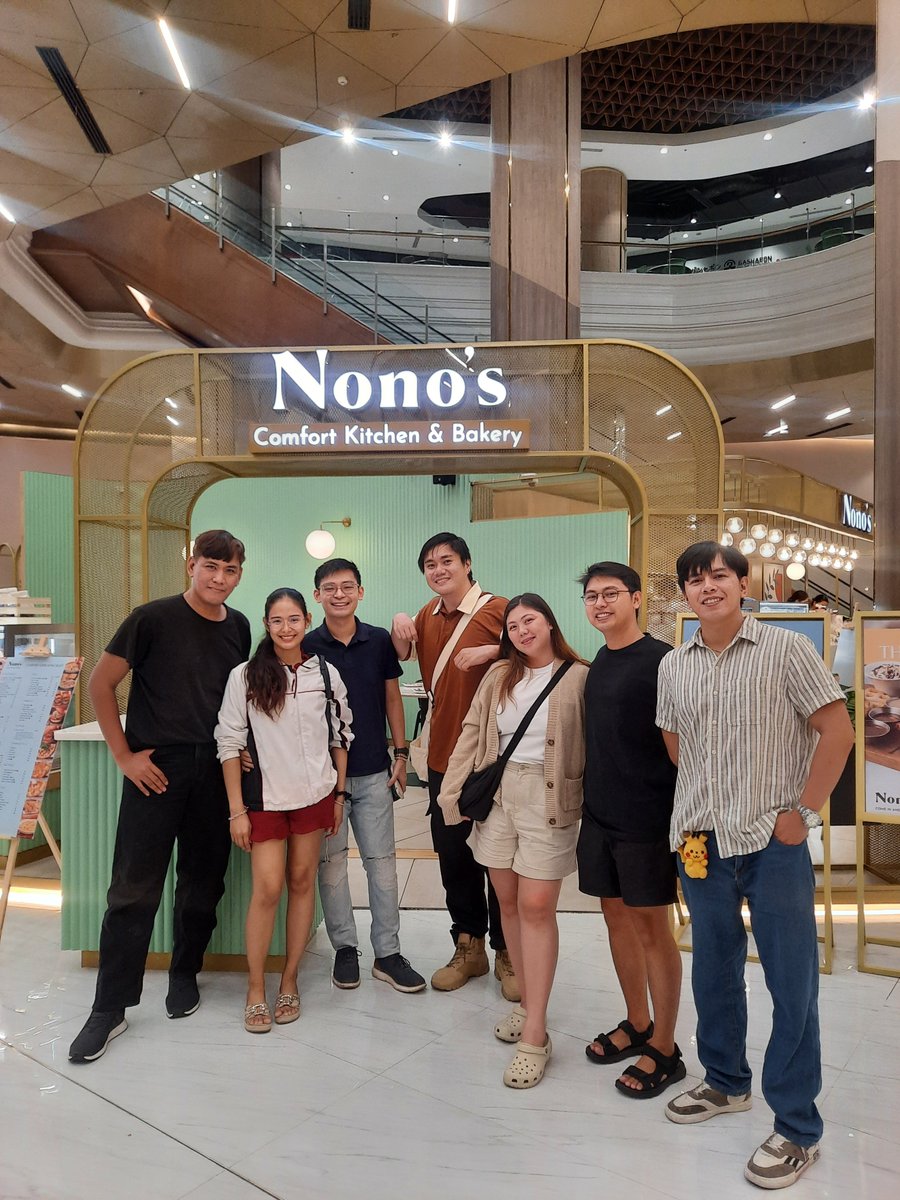 iMattzkie's tweet image. Last night birthday dinner for our dear @DevzSeron . #LAYAS almost complete! Missed them 😢 

#DevonSeron #happybirthdaydevonseron #devonairs