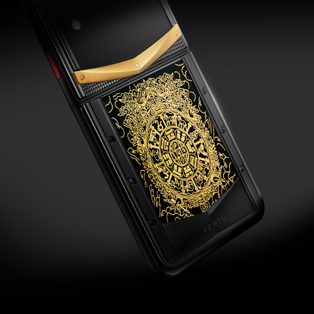 VertuEngland's tweet photo. Learn more: https://t.co/7ApdbKAOeG
Exclusivity perfected
VERTU Quantum is the ultimate bespoke masterpiece
A fusion of cutting-edge innovation and artisan mastery reserved for the privileged few.
#UltimateBespoke #VERTUQuantum #ExclusiveLuxury #PrecisionTailored https://t.co/b1qqLi8745