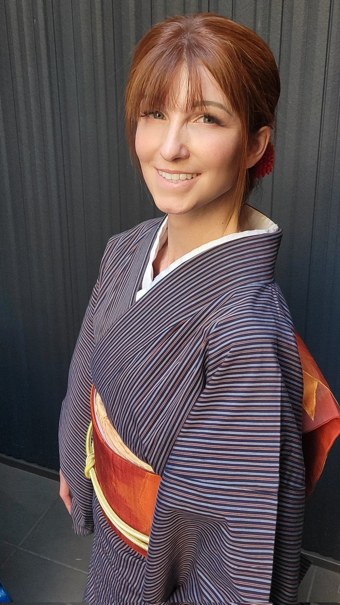 こんにちは👋
昨日着物でお出掛け🫶I wore kimono yesterday 
埼玉県　川越市の川越唐桟生地で作られてる着物です
Kawagoe Tozan fabric kimono made in Saitama🫶
31℃まで気温が上がり綿着物でも汗かきました(笑)ぐれぐれ熱中症気を付けよう🫶
#埼玉県 #埼玉県広報アンバサダー #kimono