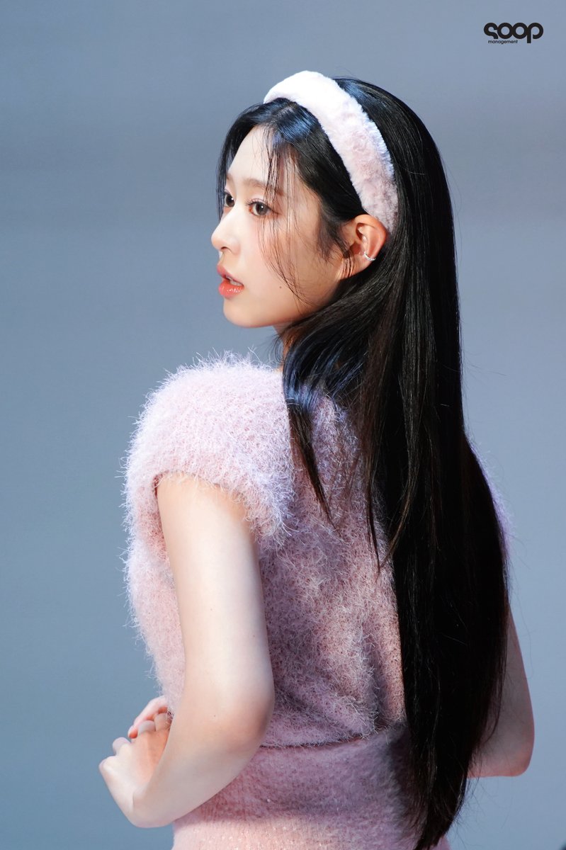 soop_ent's tweet photo. 이 말랑큐티찹쌀 고냥이 누구야!!!!! https://t.co/cqKSld8hvP