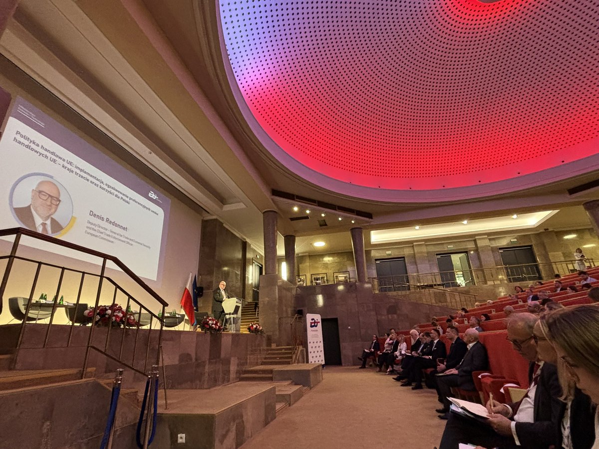 EUinPL's tweet photo. Jak wspierać polskie firmy w sprzedaży poza #UE?
Podczas konferencji Market Access Day z udziałem Denisa Redonneta z #DGTrade, administracji i biznesu mówimy o szansach i wyzwaniach 🇪🇺 polityki handlowej. Wspieramy eksport i rozwój za granicą.
Więcej: https://t.co/DosmfujYIG https://t.co/x1UrOUdZRq
