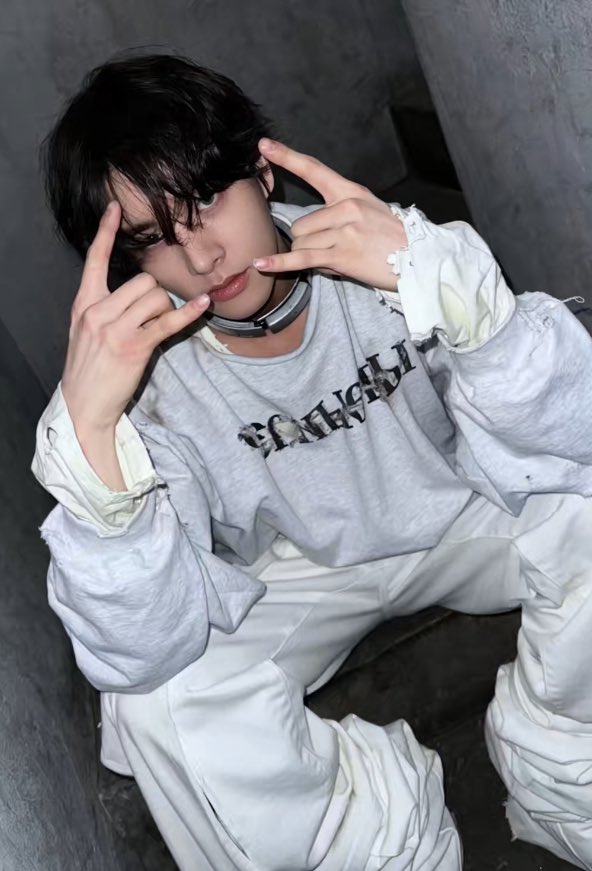 15ARCHIVEz's tweet photo. test subject 🧪

#제이크 #JAKE https://t.co/GYxxdL8fbp