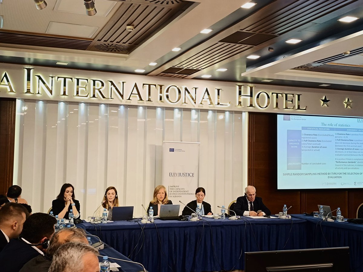 KLP_al's tweet image. Të dhëna më të sakta 👉🏻 Vlerësim më i drejtë për prokurorët!
KLP, EU4 JUSTICE &amp;amp; Prokuria e Përgjithshme angazhohen për standarde të reja në drejtësi përmes teknologjisë.
#KLP #EU4Justice #Prokuroria #Reforma #drejtesia #digitaljustice