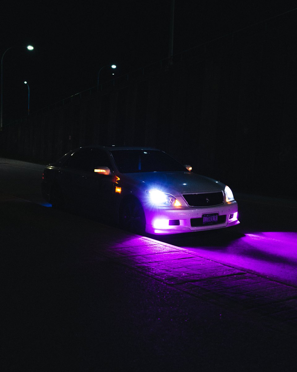 NotLegendaley's tweet image. Just me and my crown