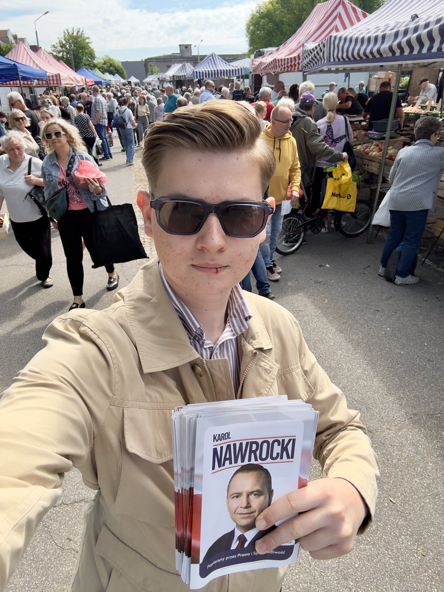 LukaszczukRP's tweet photo. Kolejny dzień pracy dla Polski!🇵🇱
Działamy na pełnych obrotach
dla Zwycięstwa @NawrockiKn @Nawrocki25 i naszej Ojczyzny!✌️
🔴Do ciszy wyborczej zostało tylko 9 dni!
Nie zwalniamy tempa💪
@Karol_Inspiruje
#NowaPL #Nawrocki2025 #DlaPolski https://t.co/rFgEO6aKtp
