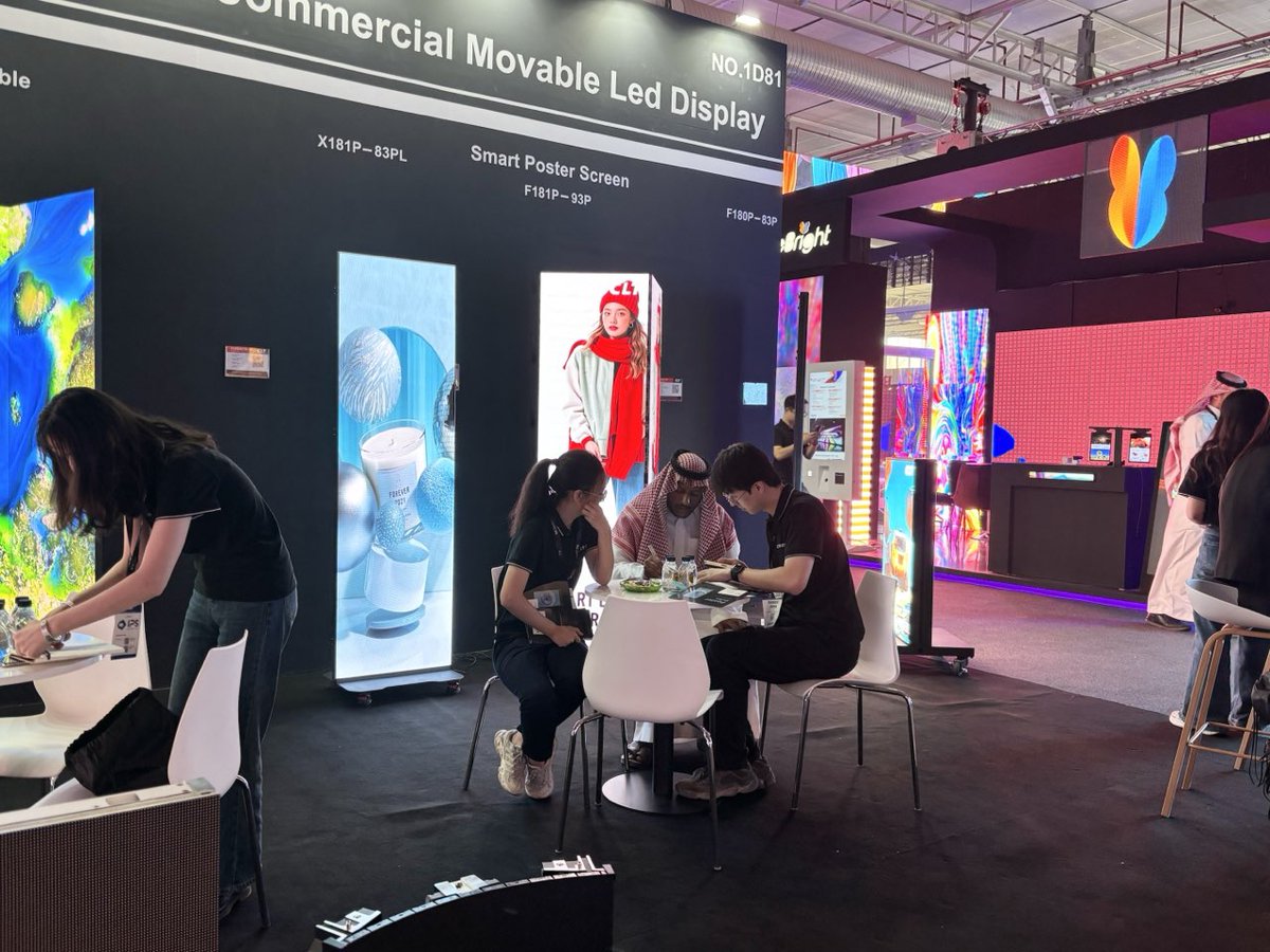 LedClt's tweet image. SLS EXPO 2025 begins! 🚀 CLT team ready to action. Get ready for an unforgettable experience!

Highlighted solutions are in perfect showcase right now. Meet our team on site to discuss your potential project opportunities

See you at booth 1D81! Seize the chance!

#CLT #CLTLED