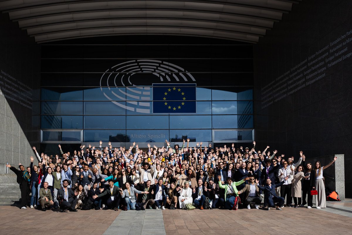 What a weekend!💙

From the European Parliament to the UK permanent mission to the EU to the Brussels City Hall, Brussels has given us everything!🇪🇺🇧🇪

Thank you to all the amazing shapers for making these 3 days unforgettable.