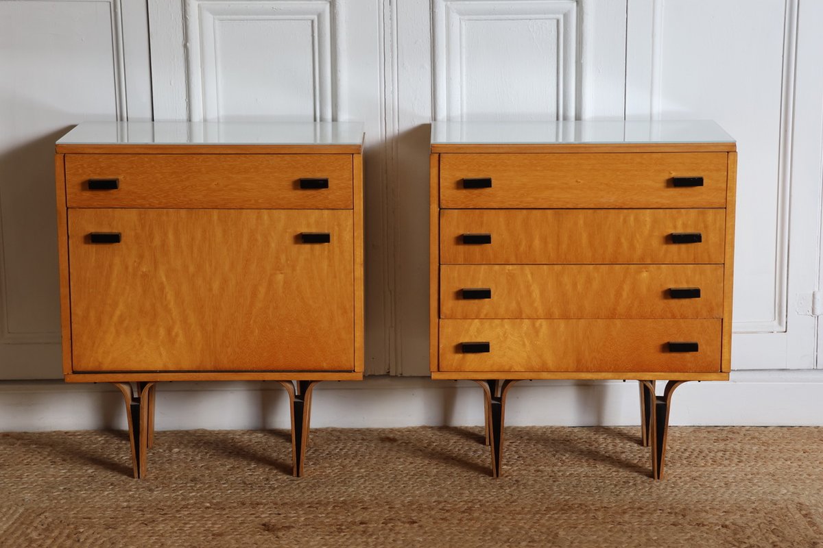 BrownriggUK's tweet image. Stylish Pair of Mid 20th Century Bedside Tables

tinyurl.com/mxeskk5y

#bedsidetable #antiquebedsidetable #pairoftable #antiquetable