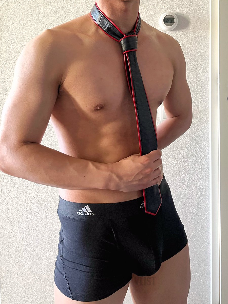 I’ve been a bad boy for a while 
有段时间没锁了