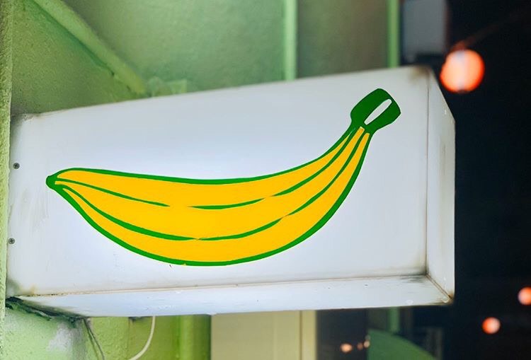 5月21日（水曜日）
バナナカフェ
21時オ―プンです。
ご来店お待ちしています。