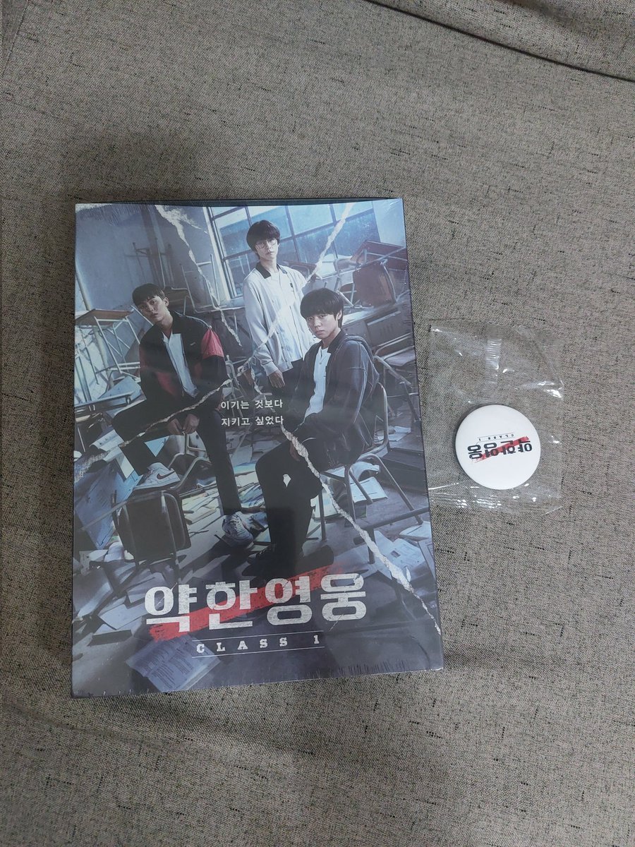 lyrazac08's tweet photo. WTB WTS LFB

Weak Hero Class 1 OST Album
Onhand. Sealed. Very good condition. Complete inclusions w/ POB.

Send me a DM if you're interested 📥

#weakhero #PARKJIHOON #ChoiHyunwook https://t.co/aJqgU0FRTb
