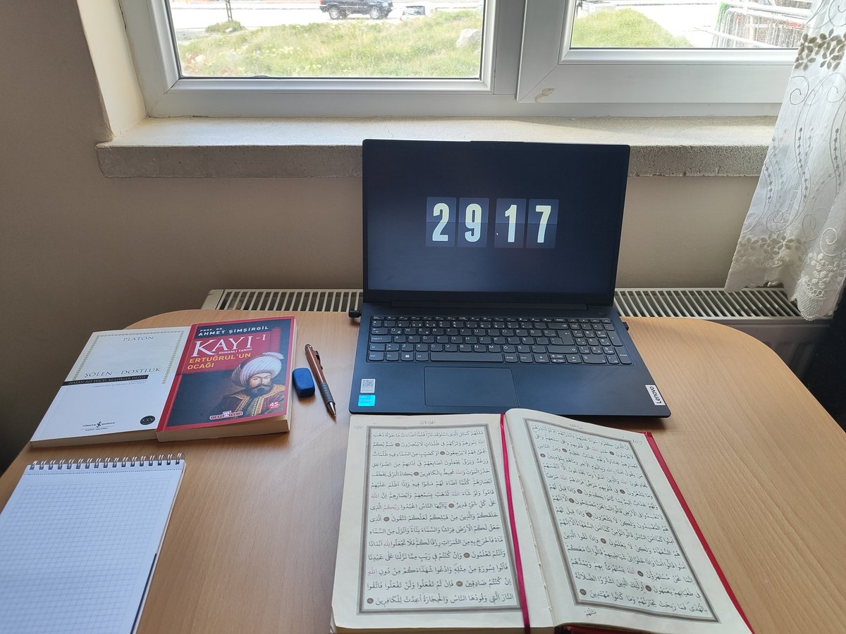 10 sayfa ham ile ezber yaparken süre tutmadan ezber yapamıyorum. Kitap okumazsam kafam tazelenip devam da edemiyorum ezbere.