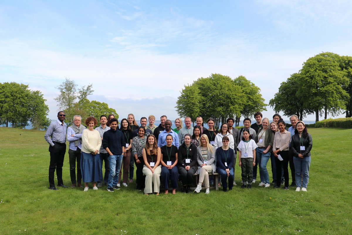 Int. Centre for Antimicrobial Resistance Solutions (@icars_global) on Twitter photo 🗓️ On 9 May 2025, ICARS facilitated a workshop with 45–50 scientists from diverse regions, highlighting the global nature of antimicrobial resistance (AMR).
🐖 Hosted by <a href="/pigparadigm/">PIG-PARADIGM</a> , the session built practical skills in implementation research for AMR mitigation, focusing on: 🗓️ On 9 May 2025, ICARS facilitated a workshop with 45–50 scientists from diverse regions, highlighting the global nature of antimicrobial resistance (AMR).
🐖 Hosted by <a href="/pigparadigm/">PIG-PARADIGM</a> , the session built practical skills in implementation research for AMR mitigation, focusing on: