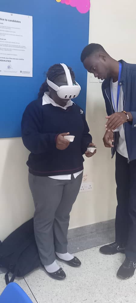 KabojjaSchool's tweet image. Today our Year 8 students explored real world physics in a fully immersive Virtual Reality lesson.
An experience redefining classroom learning through innovation and Technology.
#VirtualRealityInEducation #InnovativeLearning #DigitalLearning #TransformingEducation