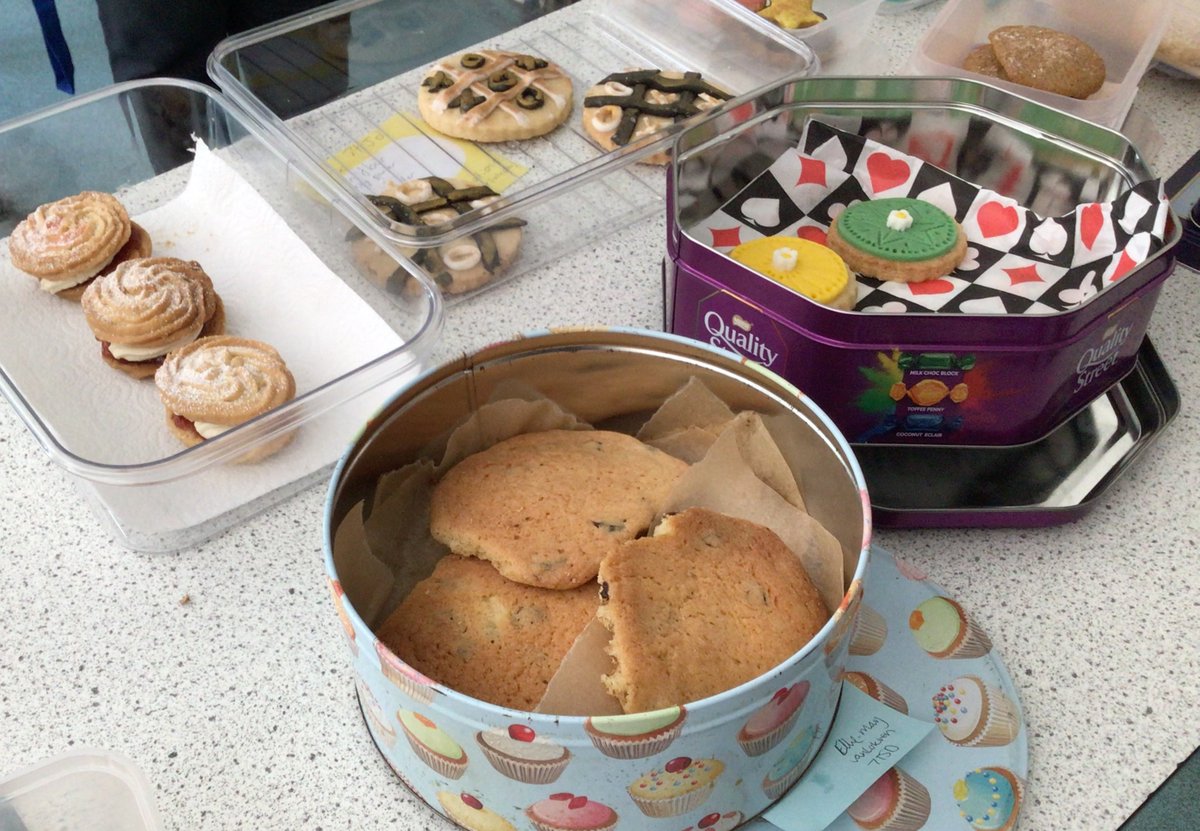 The first found of Bohunt Masterchef saw baking of a very high standard, together with excellent presentation. The 14 who went through to the next round are making canapes next! #BohuntLiphook #EnjoyRespectAchieve