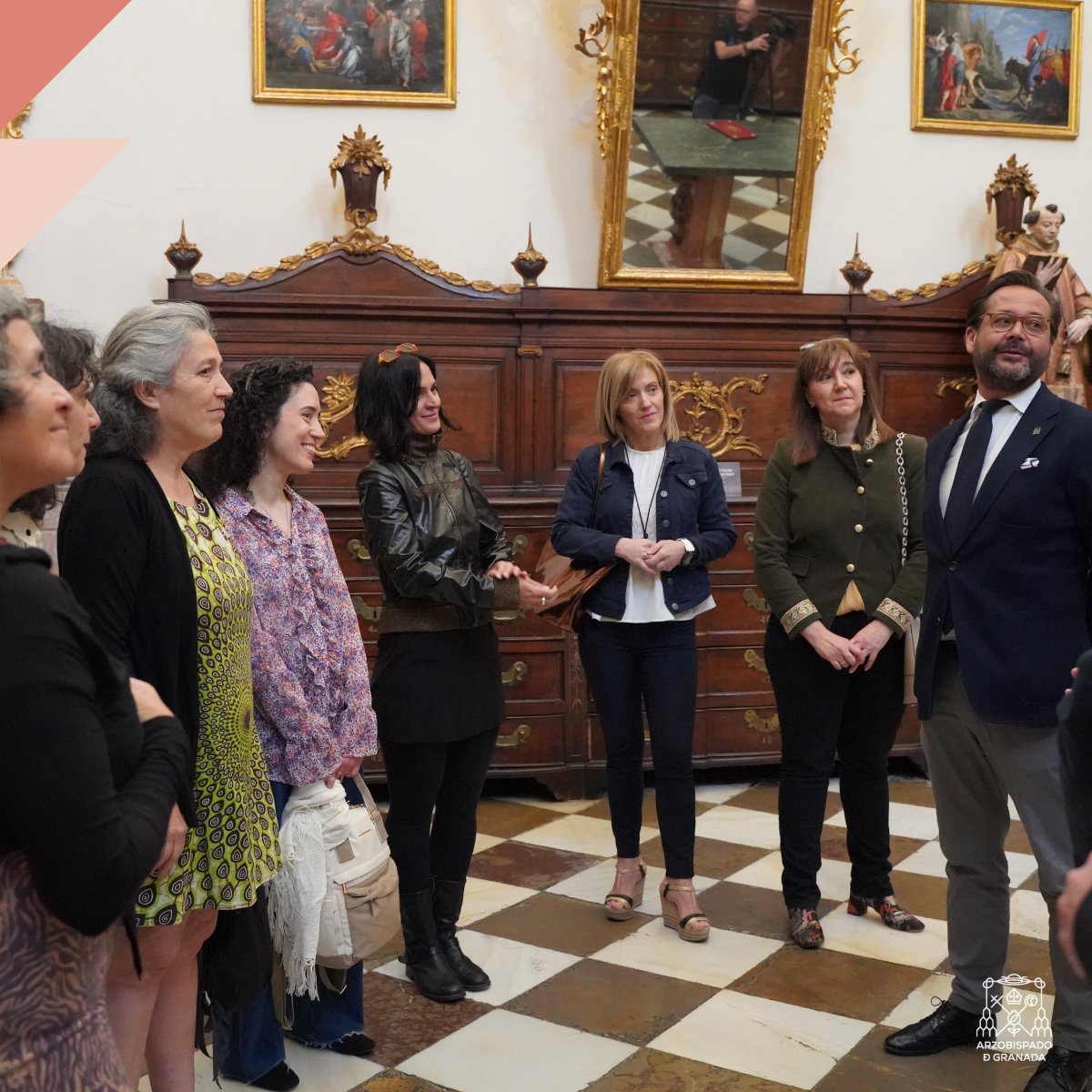 Archidiócesis de Granada tweet media
