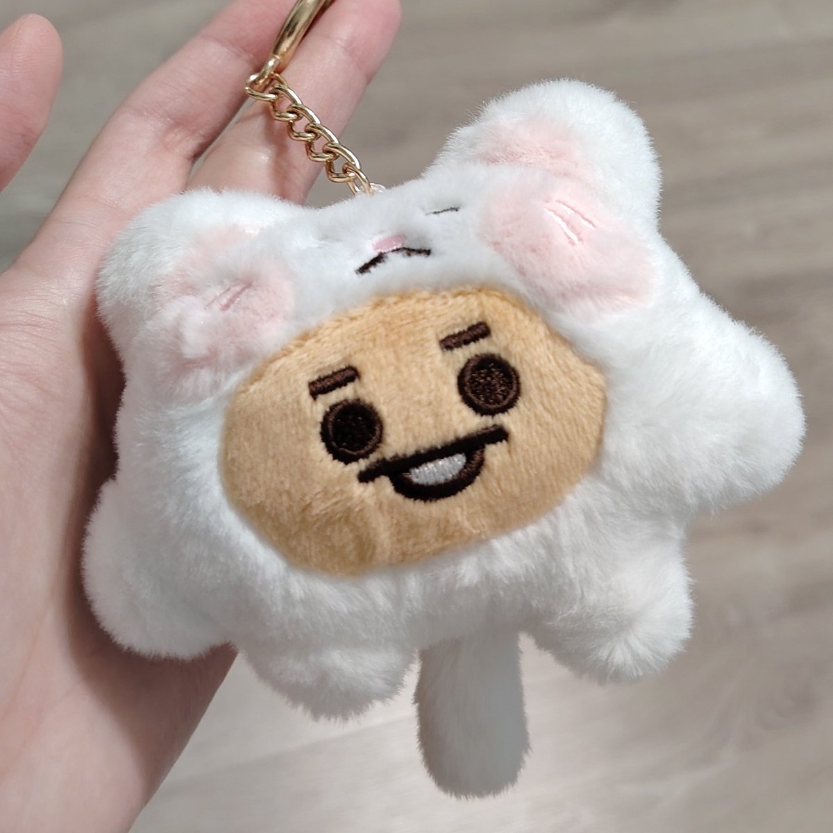 Такой пуфыстик, недавно забрала с озон 🩷