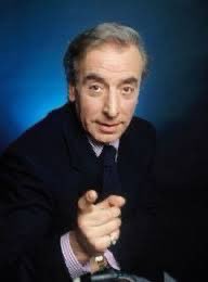 ClassicFilm2's tweet photo. #RobertCastel 1933-2020✨🎂
pionnier de l'humour dit "pied-noir"
On se souvient de :
L'Insoumis
Dupont Lajoie
Je suis timide mais je me soigne
... https://t.co/uhEKDtYKL7